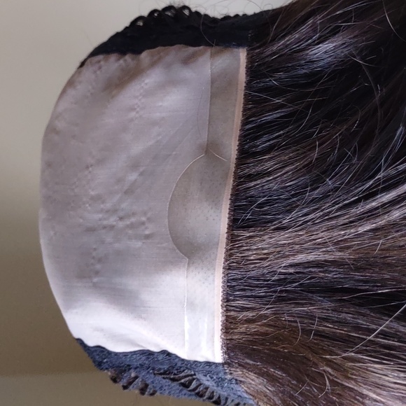 Modacrylic full wig - Picture 3 of 3